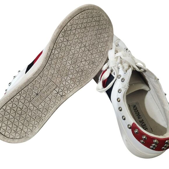 White Low Top Sneakers Steve madden Size 6.5 - Picture 5 of 7